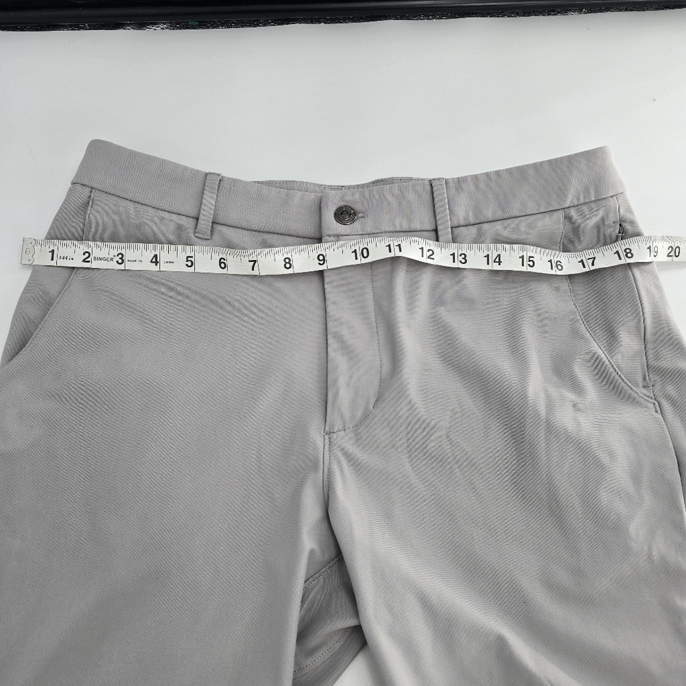 Johnnie O Cross Country Performance Shorts Quarry Grey Men’s Size 33 - Picture 6 of 9